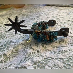 Beaded Spur